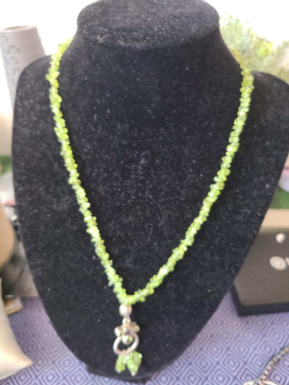 Peridot Green Beaded Women's Necklace with Silver Accent